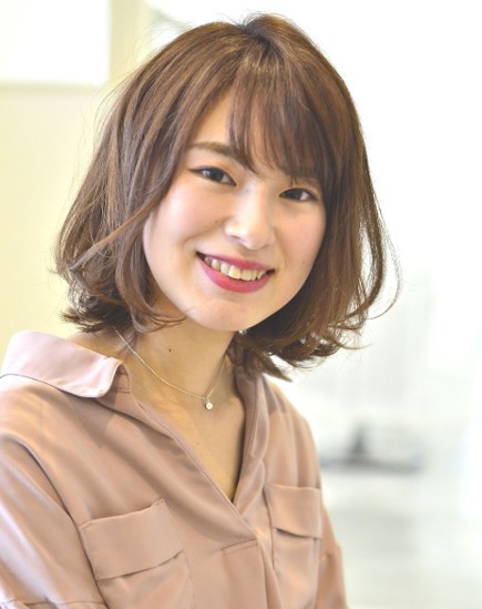 【今月の2位】ツヤ感ベージュ×ふんわりボブ